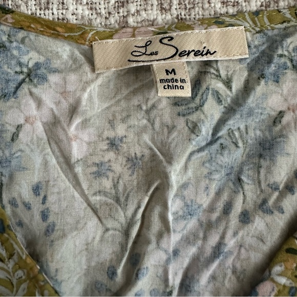 Les Serein Stitch Fix Floral Top - Picture 4 of 7